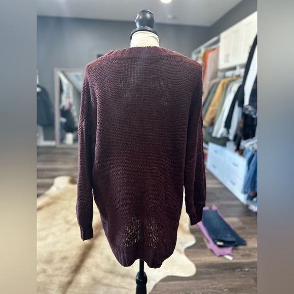 Aerie Sweater Womens Small Maroon Chunky Cable Knit Pullover Cozy Oversized Wool - Picture 3 of 5